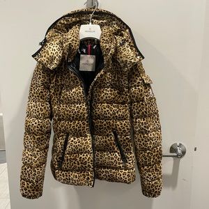 Moncler leopard Brady 00